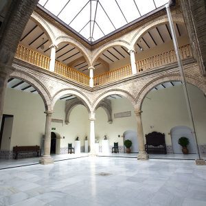 Baños Árabes Jaén — Visita Gratuita al Palacio Villardompardo — Free tours en Andalucía