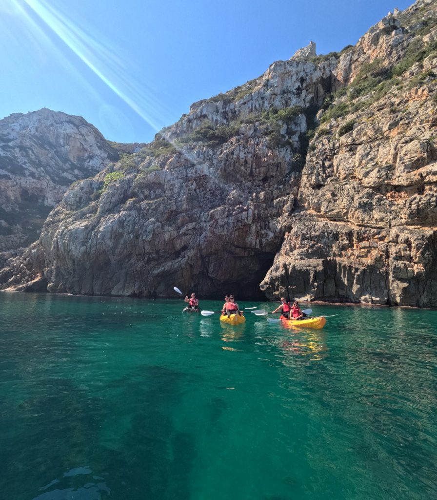 Kayak por Cala Granadella